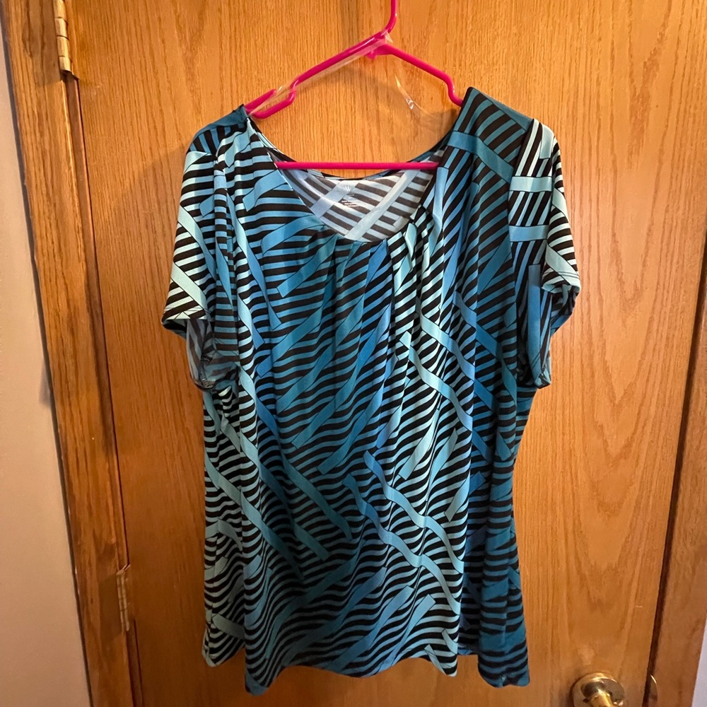 Women’s dress blouse